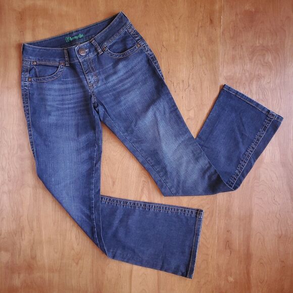 Wrangler Bootcut Embroidered Jeans Sz 5 Low Rise SAMPLE 30 x 33 Western Cowgirl - Picture 4 of 14